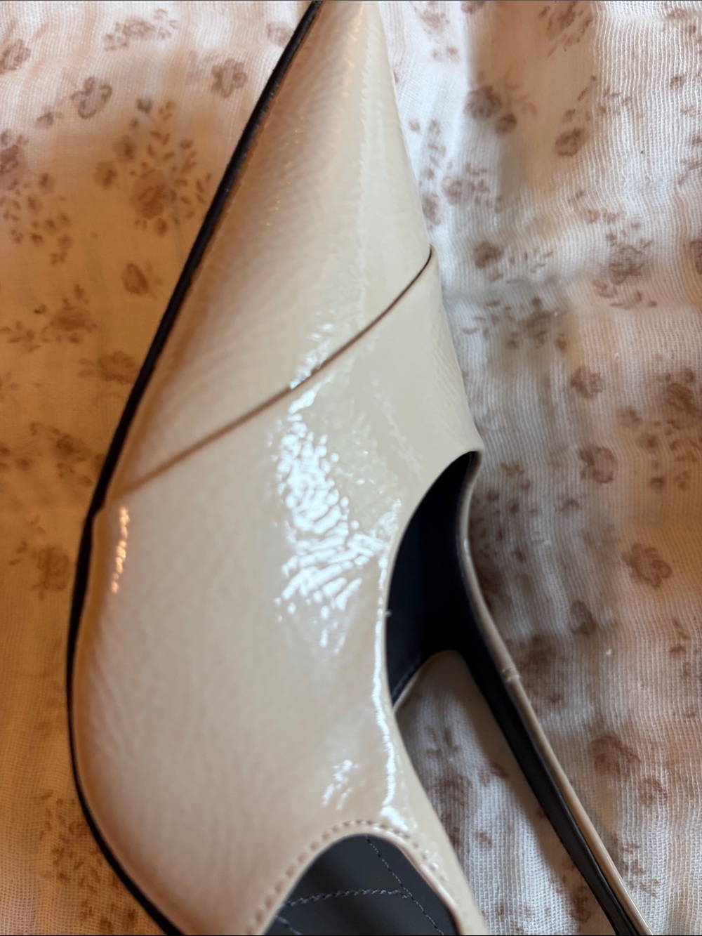 Franco Sarto Cream Patent Pointed Slingback Heels - Picture 10 of 17